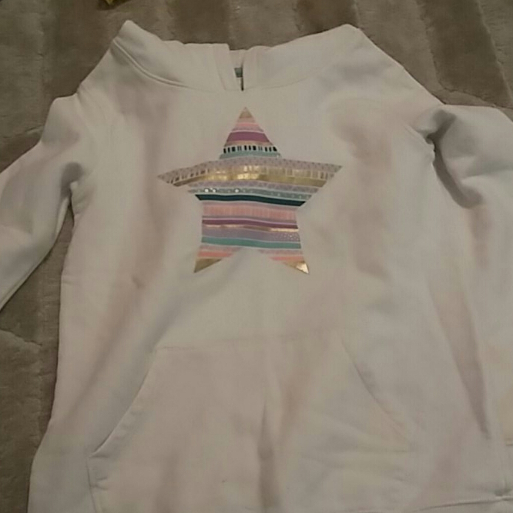 sweatshirt